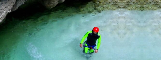 Trip Ibiza - Canyoning - Die Hotspots für Rafting und Canyoning. Abenteuer Aktivität in der Tiroler Natur. Tiefe Schluchten, Klammen, Gumpen, Naturwasserfälle.