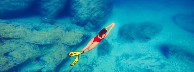 Reisemagazin mit Informationen über Aktivitäten, Sehenswürdigkeiten, top bewertete Tipps & Touren, beliebte Highlights im Ibiza Urlaub.
